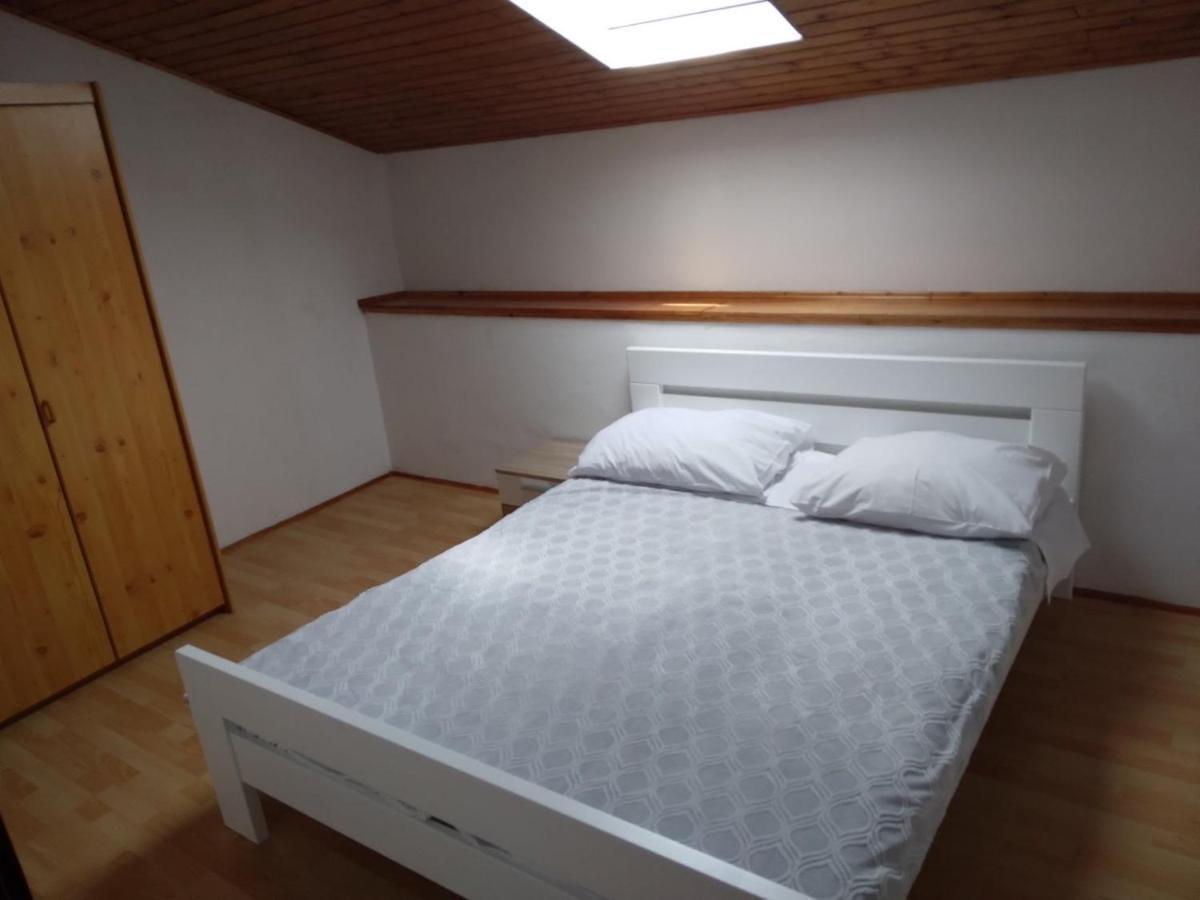 Apartmaji Sara, Izola - Isola Extérieur photo