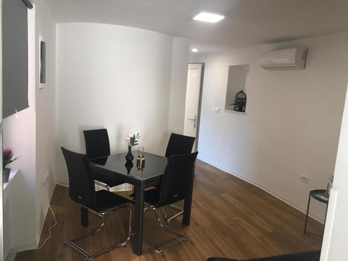 Apartmaji Sara, Izola - Isola Extérieur photo